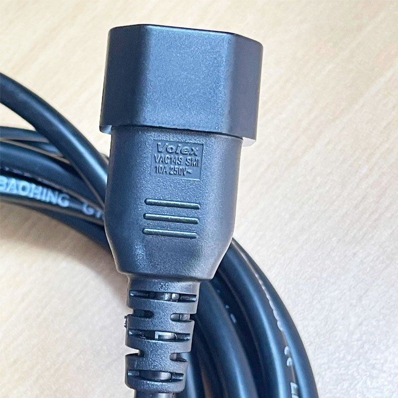Dây Nguồn Volex VAC14S V1625 Power Cord IEC C13 to IEC C14 10A 250V 3Gx1.0mm² Dài 4M