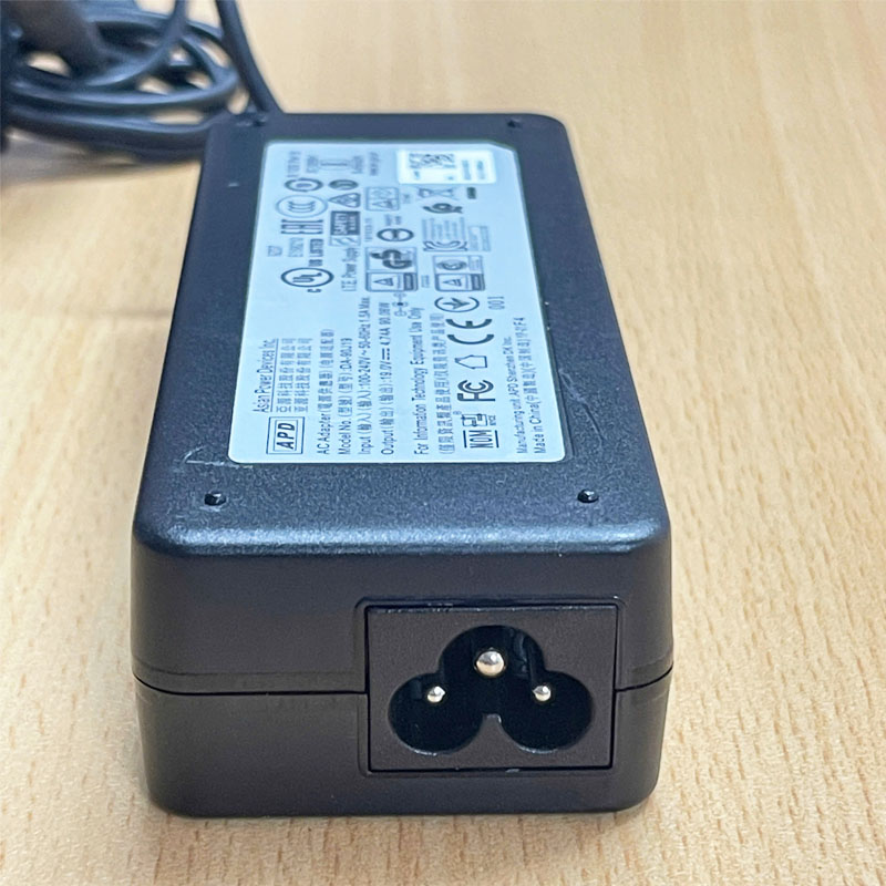 Chuyển Nguồn Adapter 19V 4.74A 90W APD DA-90J19 Connector Size 5.5mm x 2.5mm For Intel NUC8 Pro Kit  Getac S410 G3 8th Gen Laptop