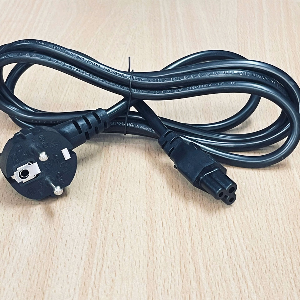 Dây Nguồn I-SHENG SP-023 IS-034 Chuẩn 2 Chân Đầu Tròn AC Power Cord Schuko CEE7 Euro Plug to C5 2.5A 250V Tiết Diện Dây Dẫn 3x0.75mm² Dài 1.8M