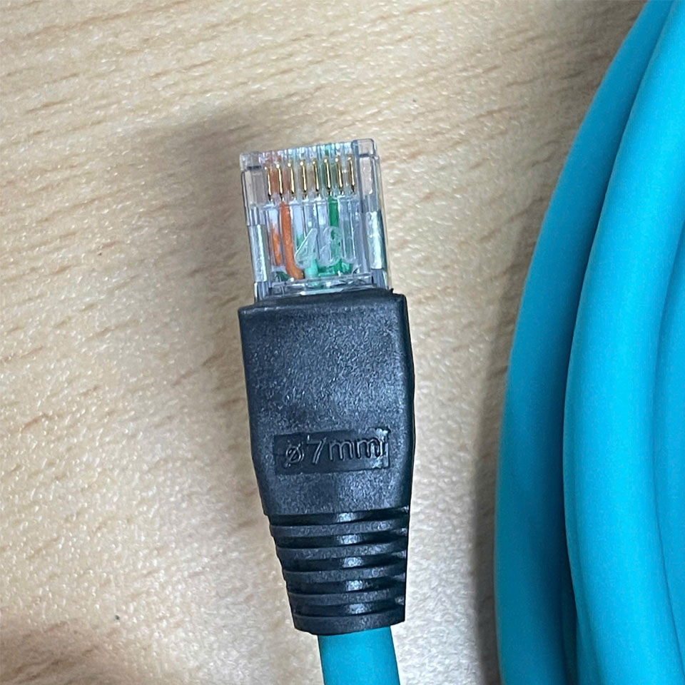 Cáp Mencom MDE45WB-4MSP-RJ45S-20M Shielded Industrial Ethernet Ethernet Dài 20M Cable M12 4 Pin D-Coded Male Straight Connector to RJ45 Shielded Plug.