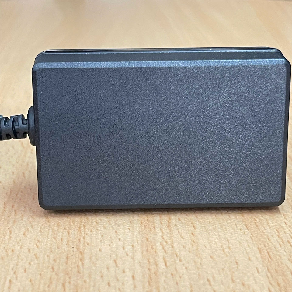 Bộ Nguồn Adapter 12V 3A HU101211-21001A EU Plug Connector Tip Size 5.5mm x 2.1mm