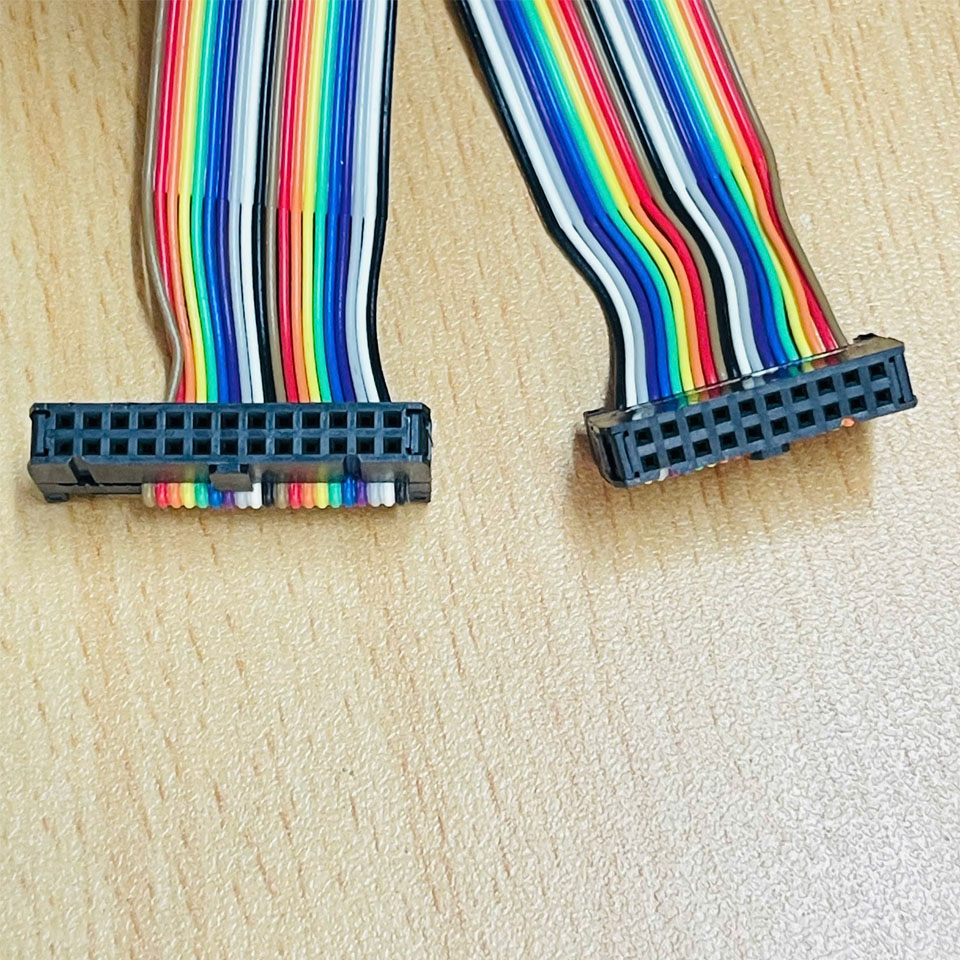 Cáp Dẹt IDC 26 Pin to IDC 20 Pin 2.54mm Pitch Flat Ribbon Cable Rainbow Color Dài 0.7M
