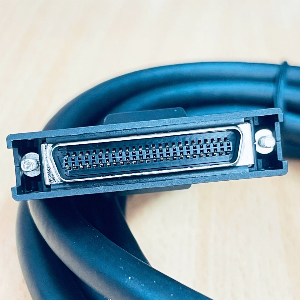 Cáp SCSI MDR 50 Pin Male to Male Connector 3M SM 10350 With Screw Pitch 1.27mm Gold Plated Shielded Cable Dài 3M For Mitsubishi Servo Driver MR-J3CN1 MDR 50 PIN X4 Interface CN1