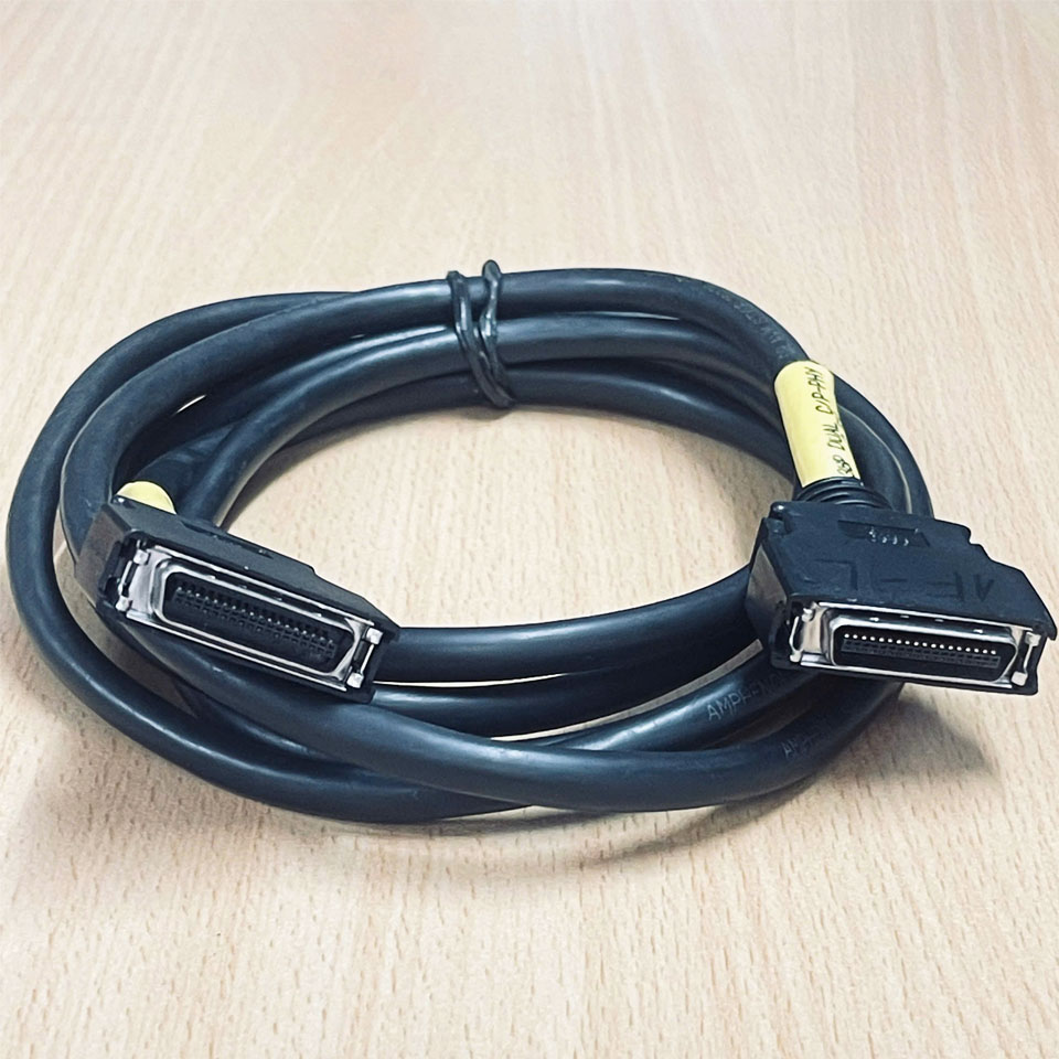 Cáp Camera Link SCSI 36P DUAL C/P-PYH 2.5M Cable MDR 36 Pin Male to MDR 36 Pin Male with Latch Clip Screw  Dài 2.5M For Industrial Camera Microscope Camera MIPI Display