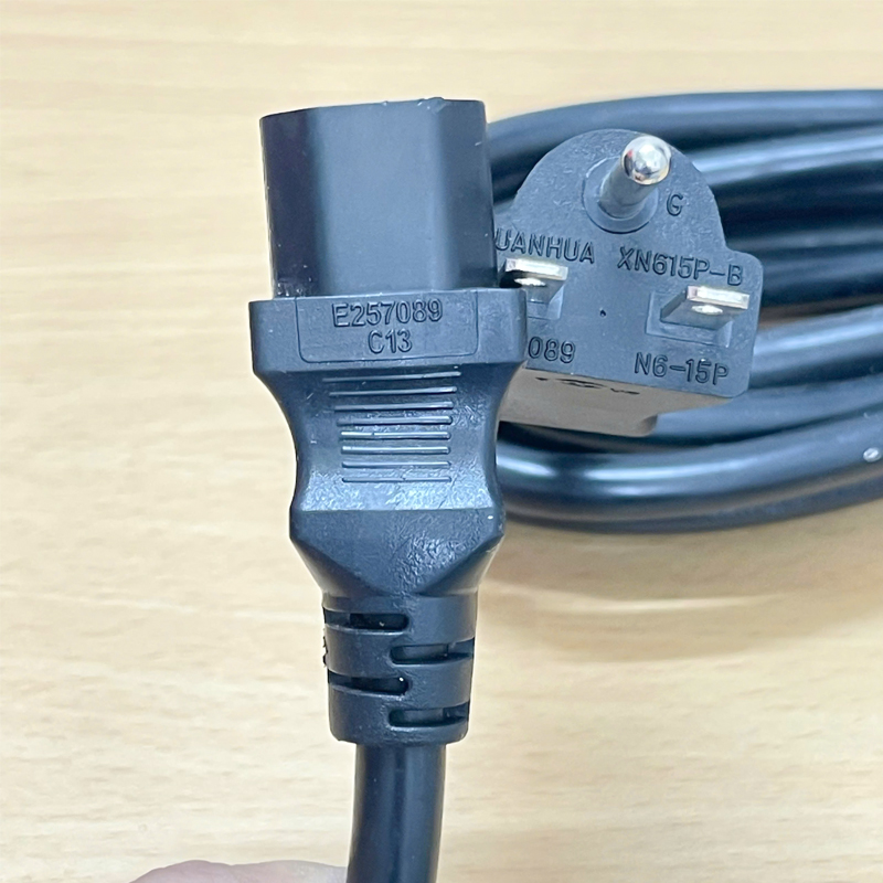 Dây nguồn NEMA 6-15P to IEC 320 C13 Power Cord XUANHUA XN615P-B 15A 250V 3x2.08mm² Dài 4.5M