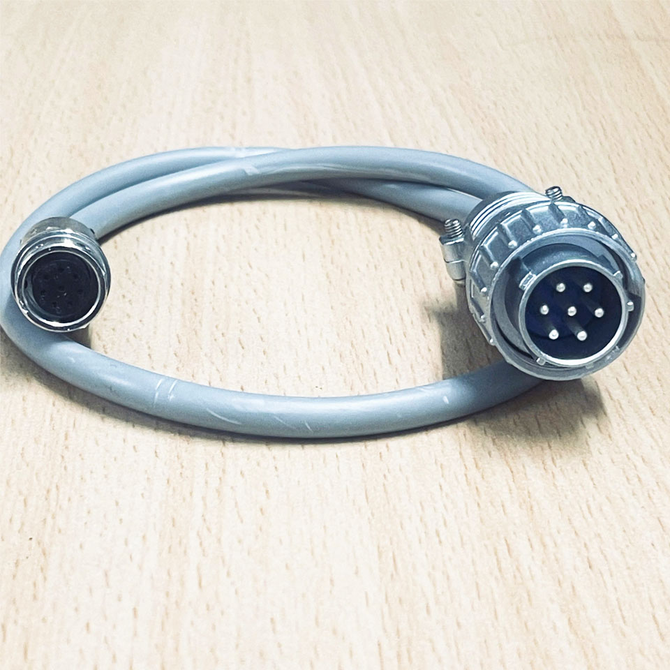 Cáp Kết Nối NANABOSHI 7 Pin Male to NANABOSHI Plug 8 Pin Female Dài 0.5M