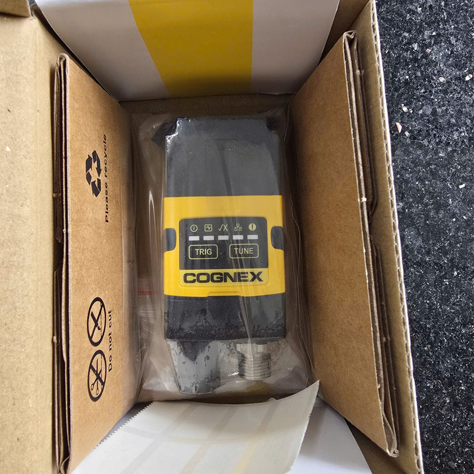Cáp IO CCBL-05-01 Dài 5M Cable M12 12 Pin A-Code Female Cable Connector to Flying Leads For Cognex Camera DMR-262X
