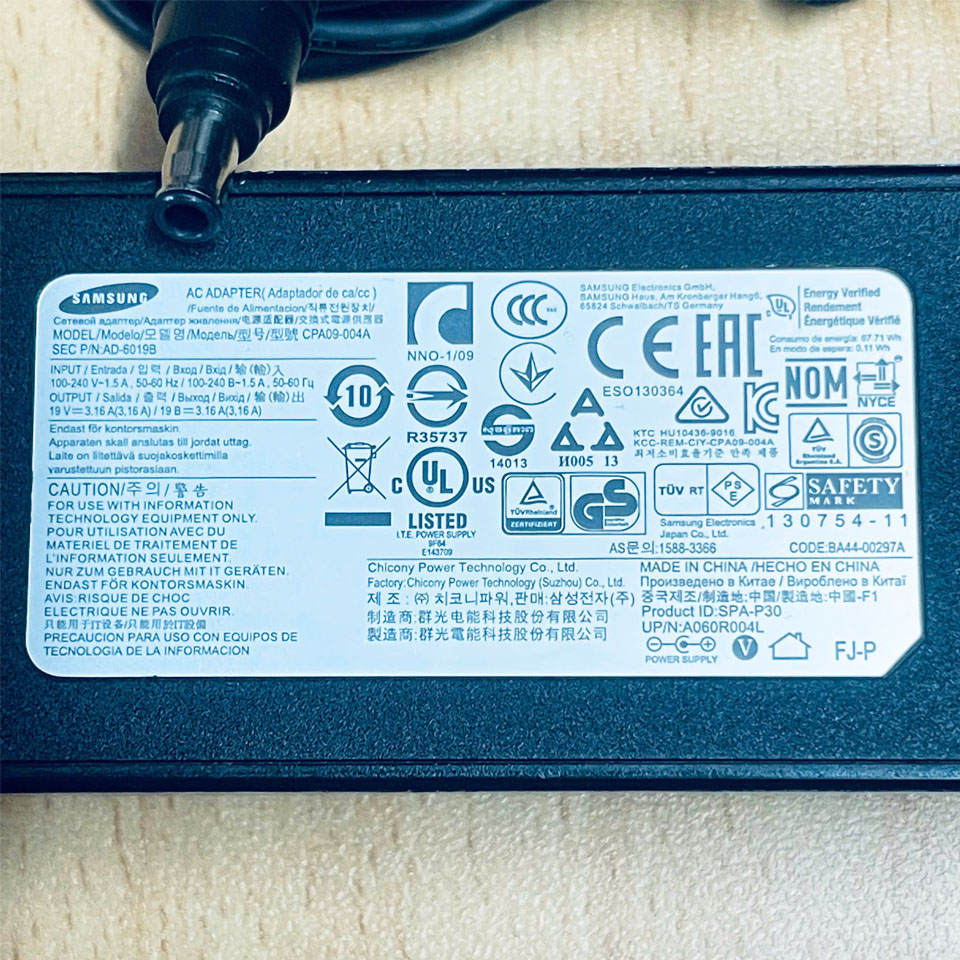 Adapter 19V 3.16A 65W CPA09-004A SEC P/N: AD-6019B Connector Tip Size5.5mm*3.0mm For Samsung Laptop Models  AD-6019, AD-6019R, ADP-60ZH.