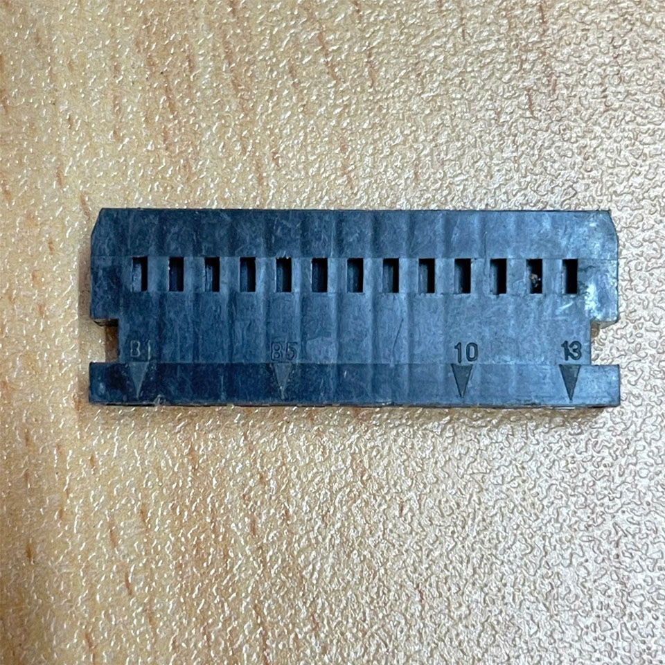 Đầu Nối Cáp Ribbon IDC HIF3BA-26D-2.54C(63) Hirose Conector Socket 26 Pin Female Crimp Black 2.54mm Pitch 2 Row Cable Mount Traight Wire Housings