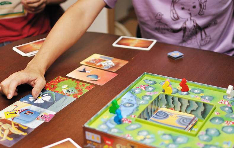 Dixit: Khi trí tưởng tượng bay bổng và kết nối tâm hồn