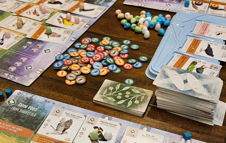 Đánh Giá Chi Tiết Board Game Wingspan: Hút Hồn Với Thế Giới Chim Chóc Tuyệt Đẹp