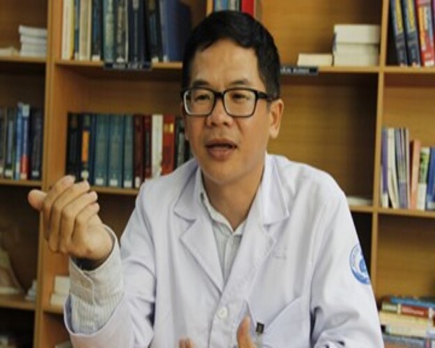 Bác sĩ chỉ ra 8 cột mốc quan trọng trong việc giúp bé tự lập