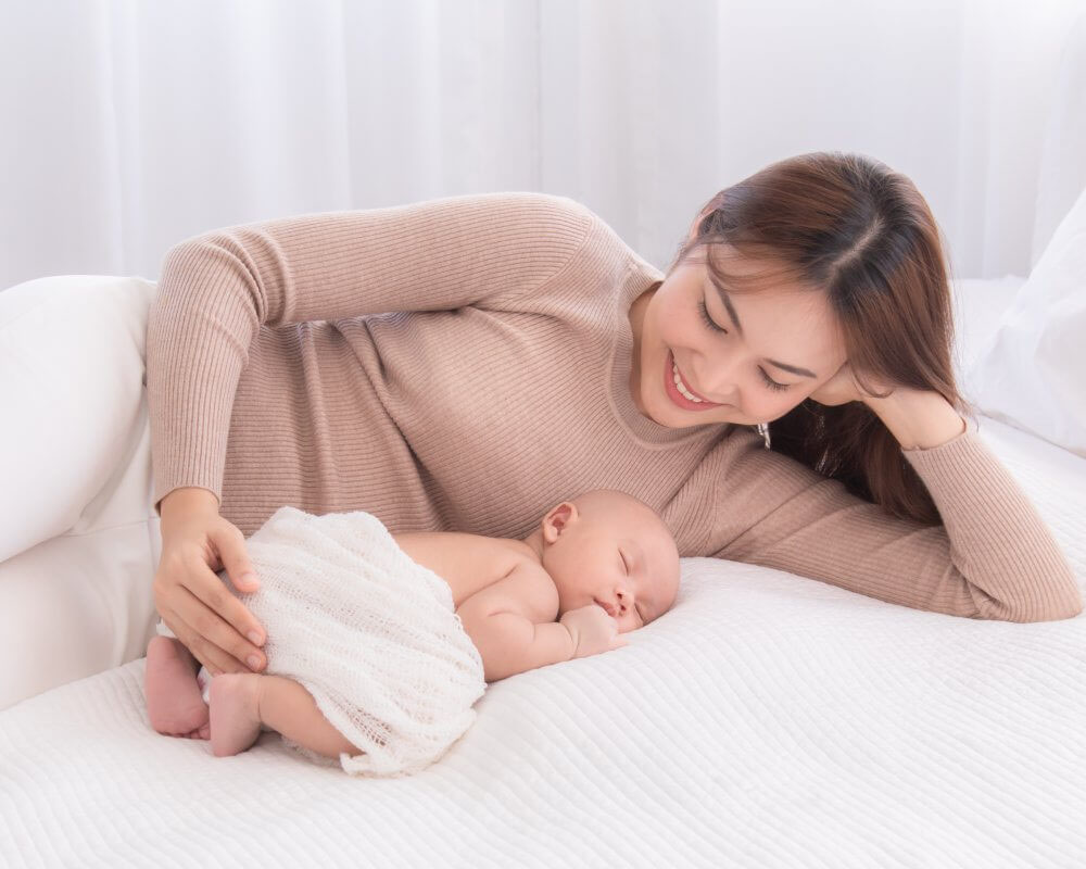 Từ A - Z cách chăm bé sơ sinh cha mẹ cần nằm lòng