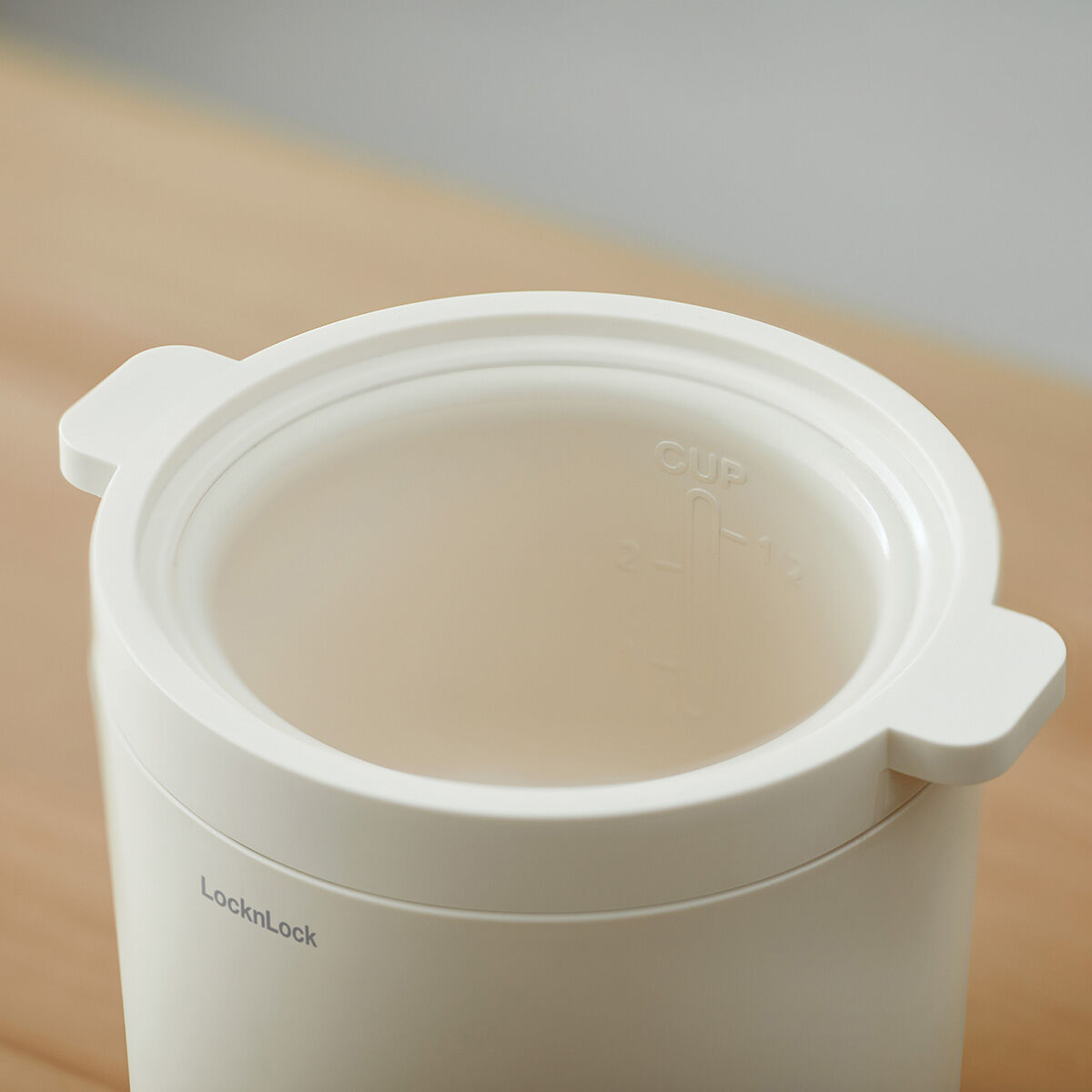 EJR314IVY - Nồi cơm điện mini LocknLock Mini rice cooker 220V, 50Hz, 300W, 0.6L - Màu ngà