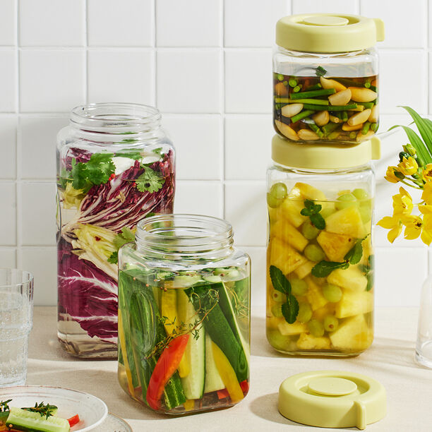 LNG557YGRN- Hũ đựng thực phẩm bằng thủy tinh LocknLock Daily  Breathing - 1.6L - Màu xanh lá cây