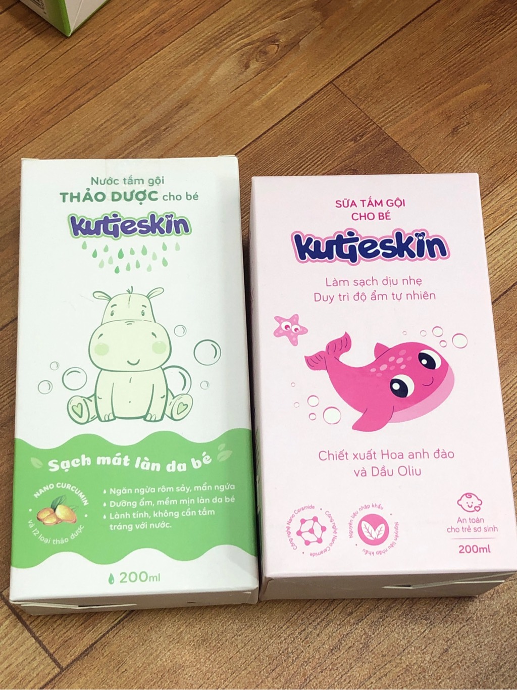 sữa tắm kutieskin