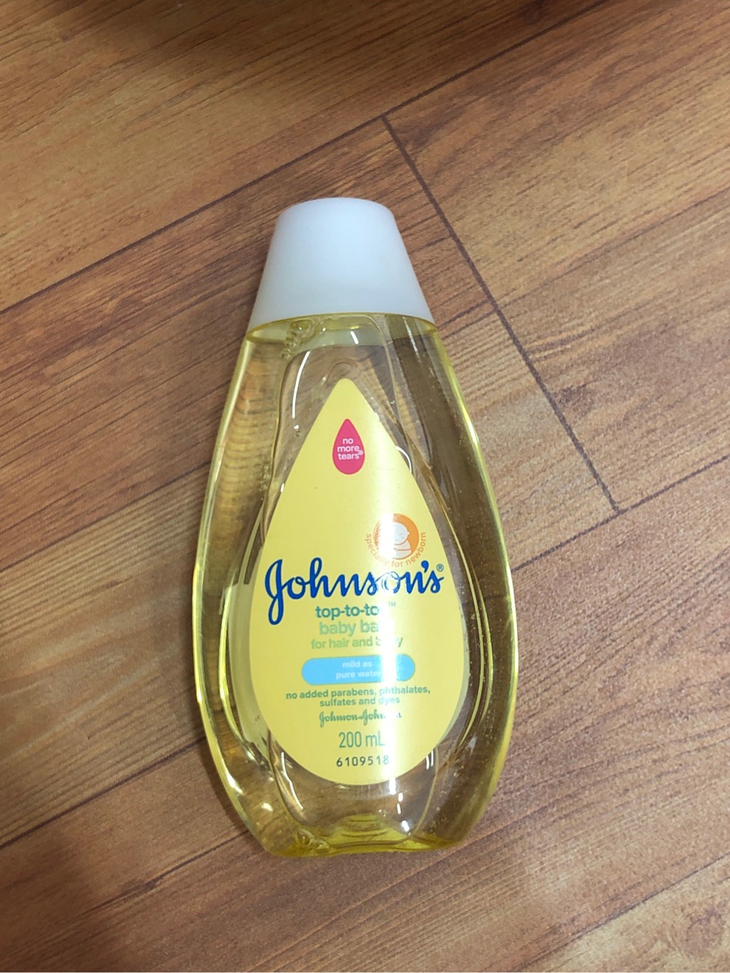 Sữa tắm gội Johnsons cho bé