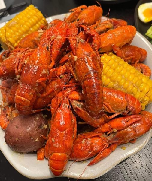 Cách chế biến tôm hùm đất sốt Cajun hấp dẫn ngon bổ rẻ