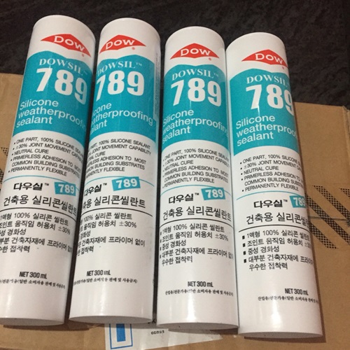 Chất bịt kín Dowsil 789 Silicone Weather Proofing Sealant 300ml