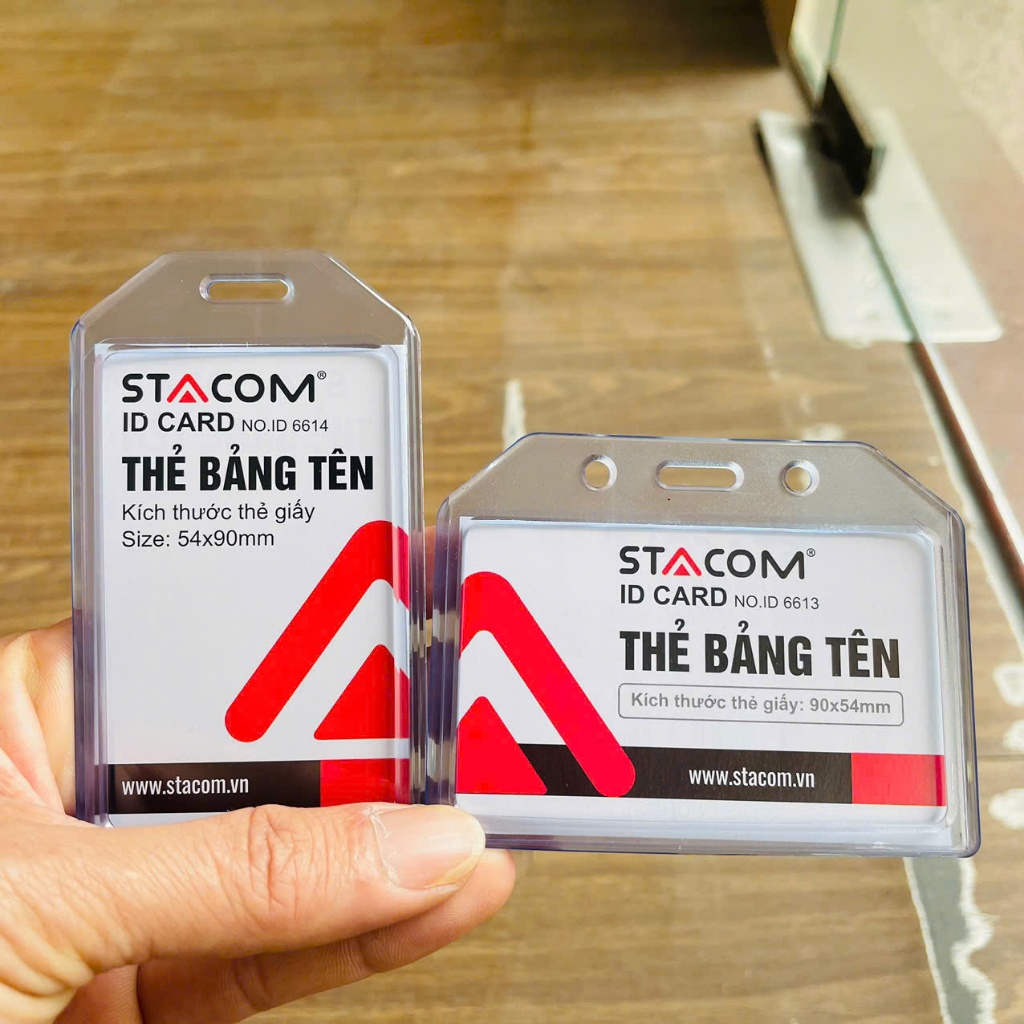 Bao thẻ nhựa trong, thẻ đeo bảng tên 2 mặt kt: 90*54mm loại ngang/ dọc Stacom