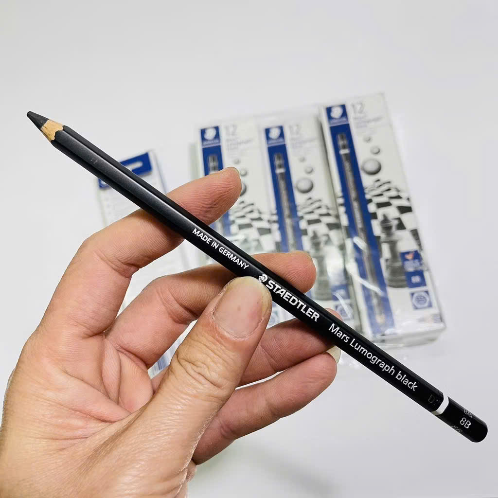 Bút chì vẽ tranh chuyên nghiệp STAEDTLER Mars Lumograph black thân đen độ chì HB/ 2B/ 4B/ 6B/ 7B/ 8B