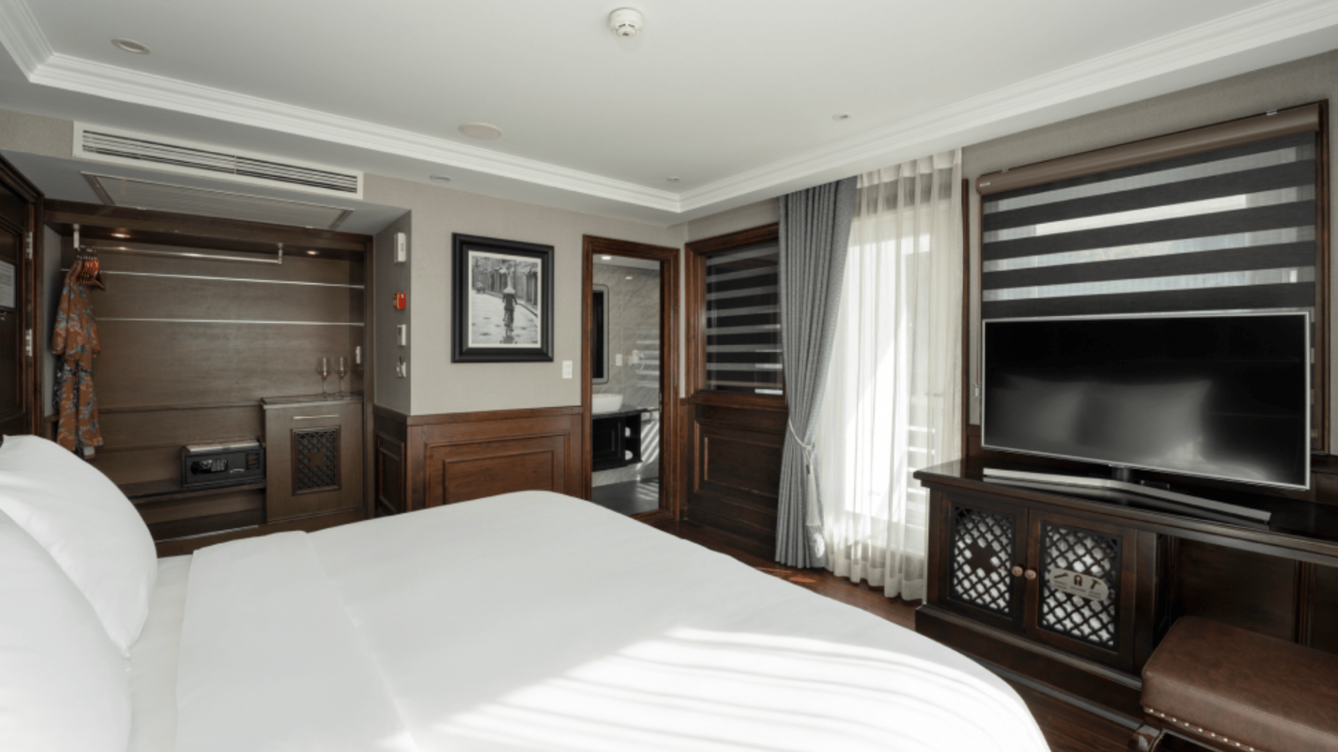 Balcony Suite