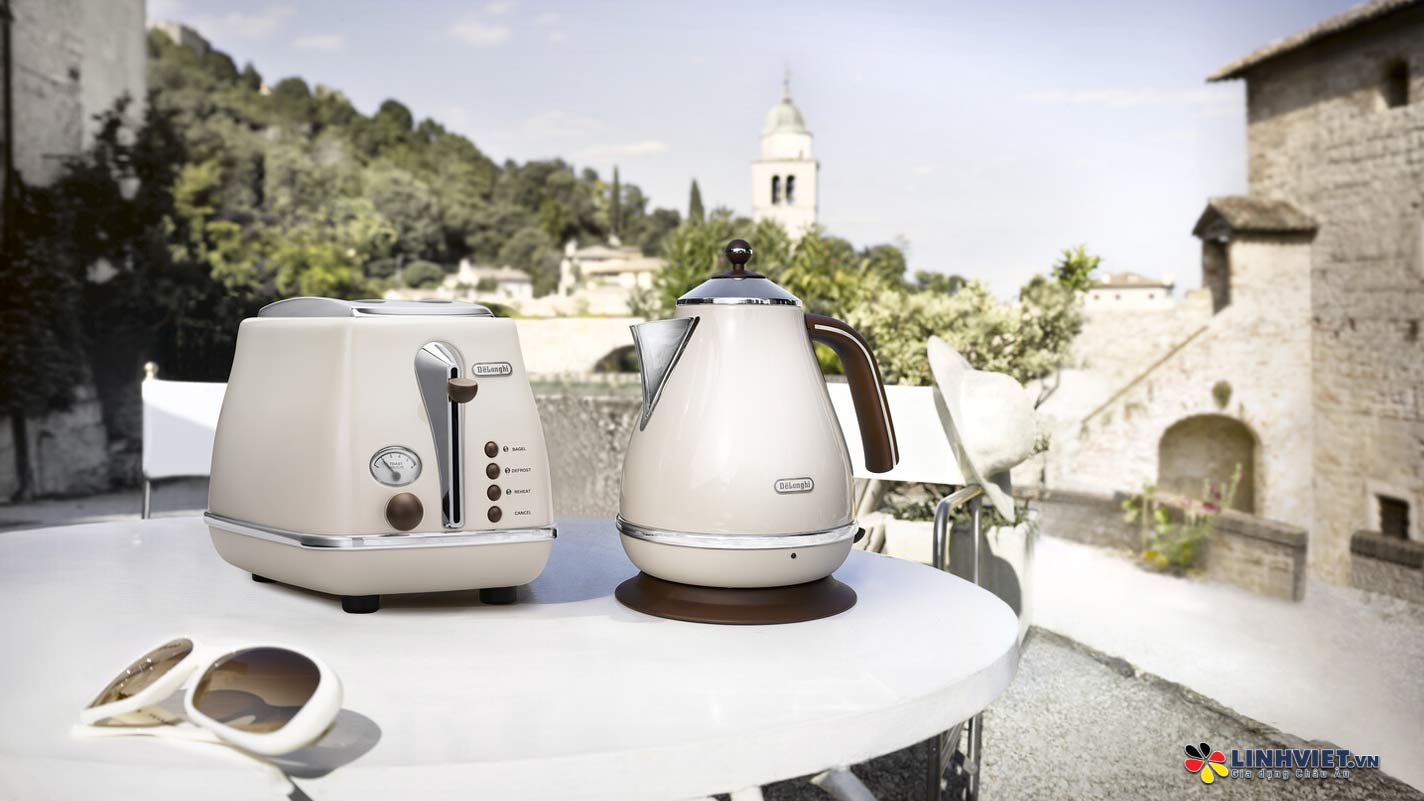 Ấm đun nước Delonghi KBOV2001.BG