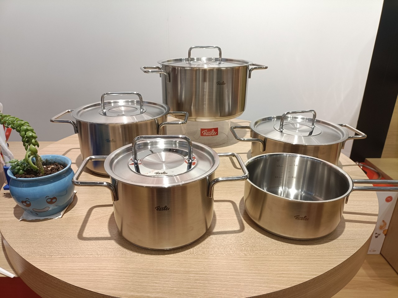 Bộ Nồi Fissler Pure 5 Món Nắp Inox Có Quánh 086-114-05-000