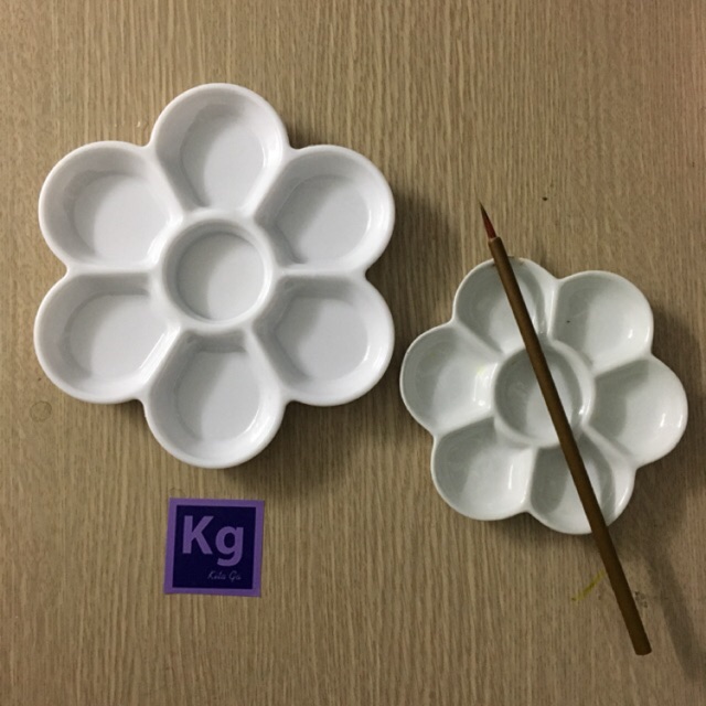 Khay pha màu Palette hoa, hình sóng & 28 ô vẽ màu nước