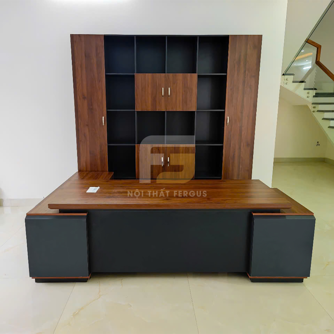 Công trình lắp đặt Bàn giám đốc cao cấp FGBGD89 cho Khách hàng tại Vinhomes Thành phố Thanh Hóa