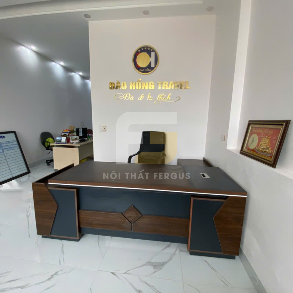Ảnh thực tế bàn giám đốc cao cấp FGBGD077