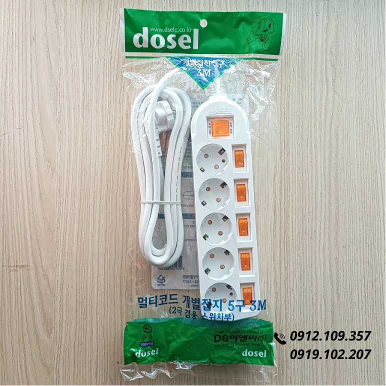 Ổ Cắm Điện Hàn Quốc 5 Lỗ 6 Công Tắc Dosel DM2225