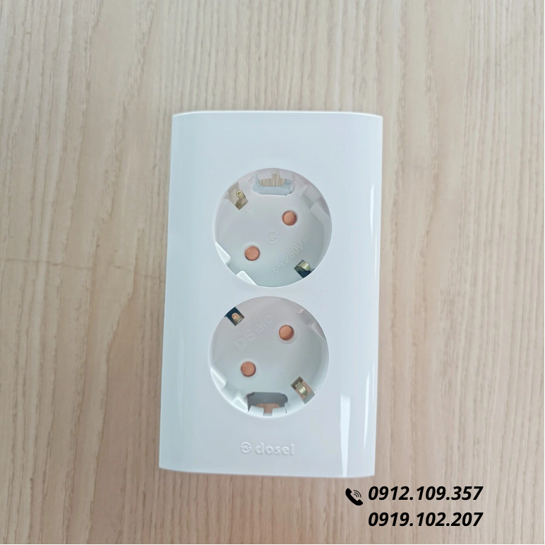 Ổ Cắm Điện Âm Tường 2 Lỗ Hàn Quốc Dosel DC2218