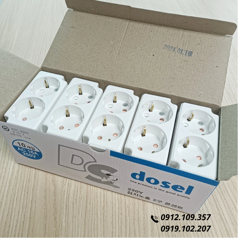Ổ Cắm Điện Đế Nổi 2 Chấu Hàn Quốc Dosel DC1211 (Hộp 10 Cái)