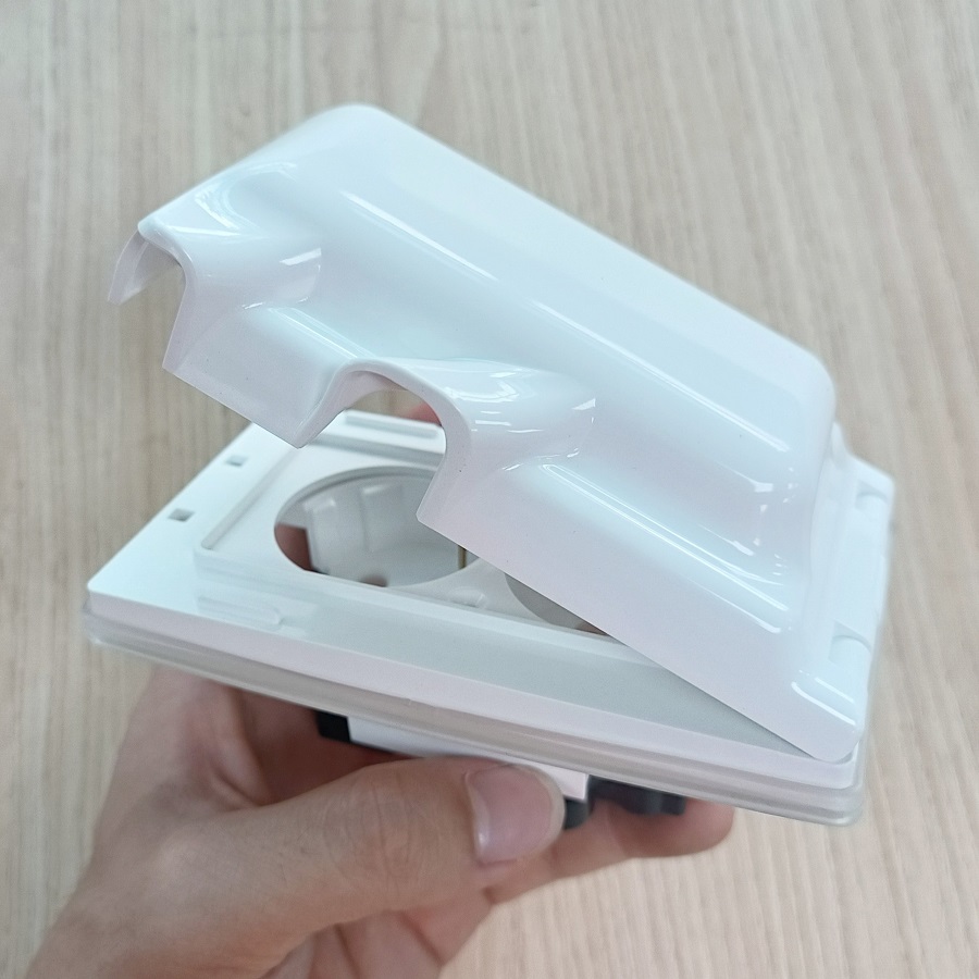 Ổ Cắm Điện Chống Nước Nắp Dọc Hàn Quốc Dosel DC2214