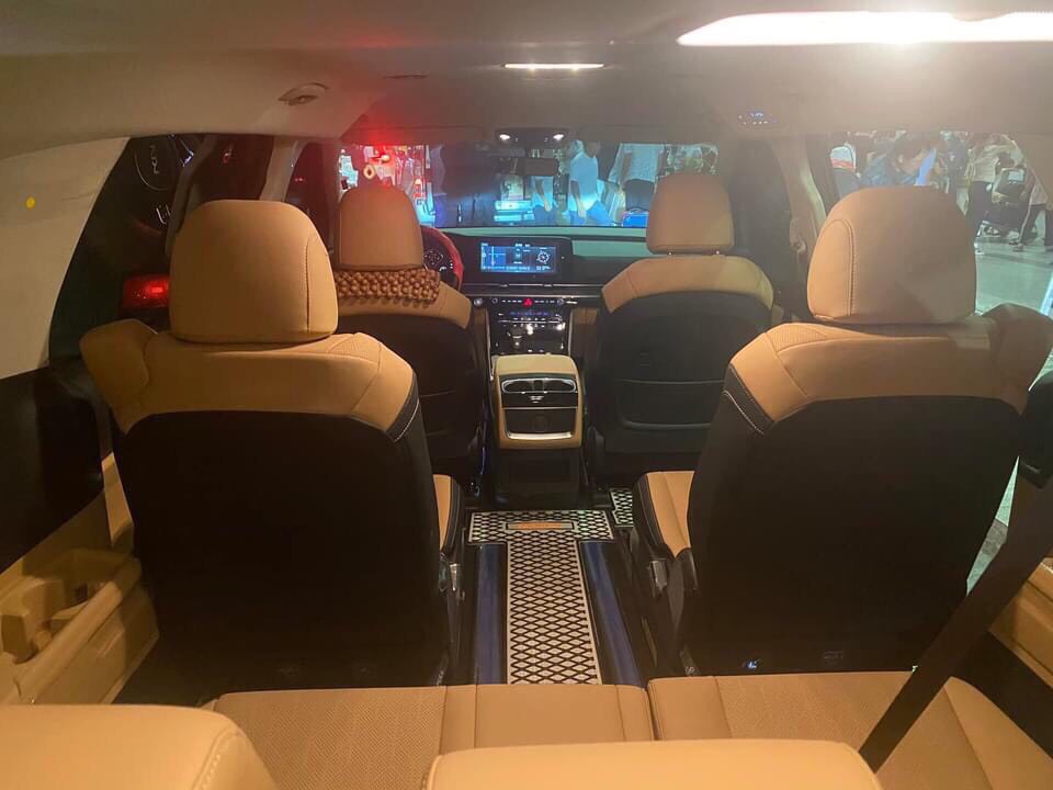 Sky Lake Golf Club Transfer from Hanoi | Limousine & Private Car