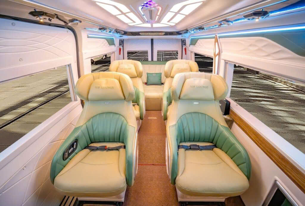 Phoenix Golf Resort Transfer from Hanoi- PRIVATE CAR & LIMOSINE