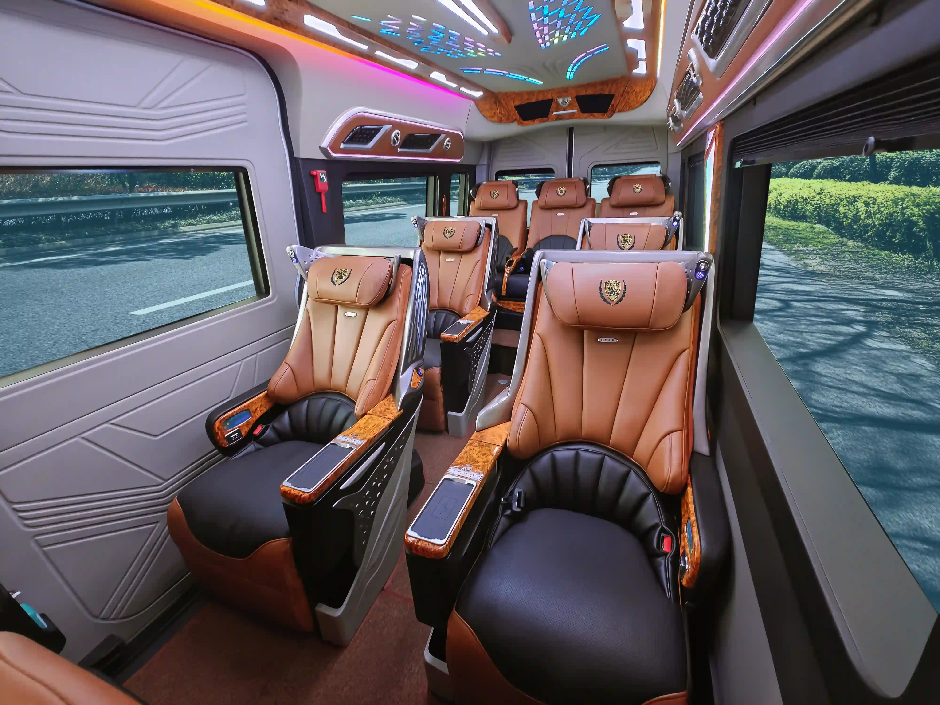 Hanoi Airport Transfer: Private Car & Limousine Transportation Service