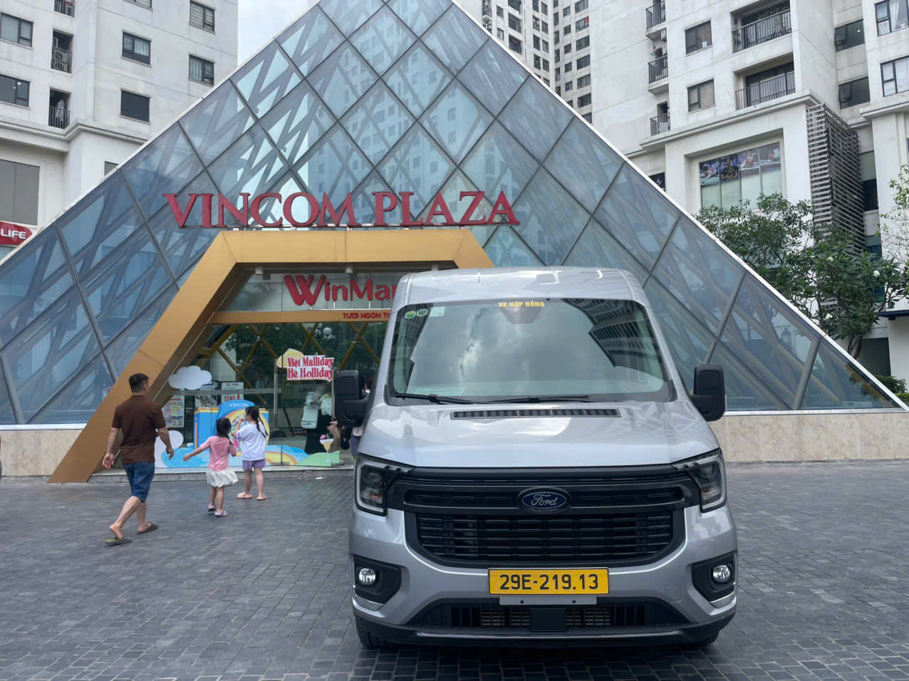 Ninh Binh Limousine Tour from Hanoi | Private Car & Limousine – Trang An, Tam Coc & Hoa Lu