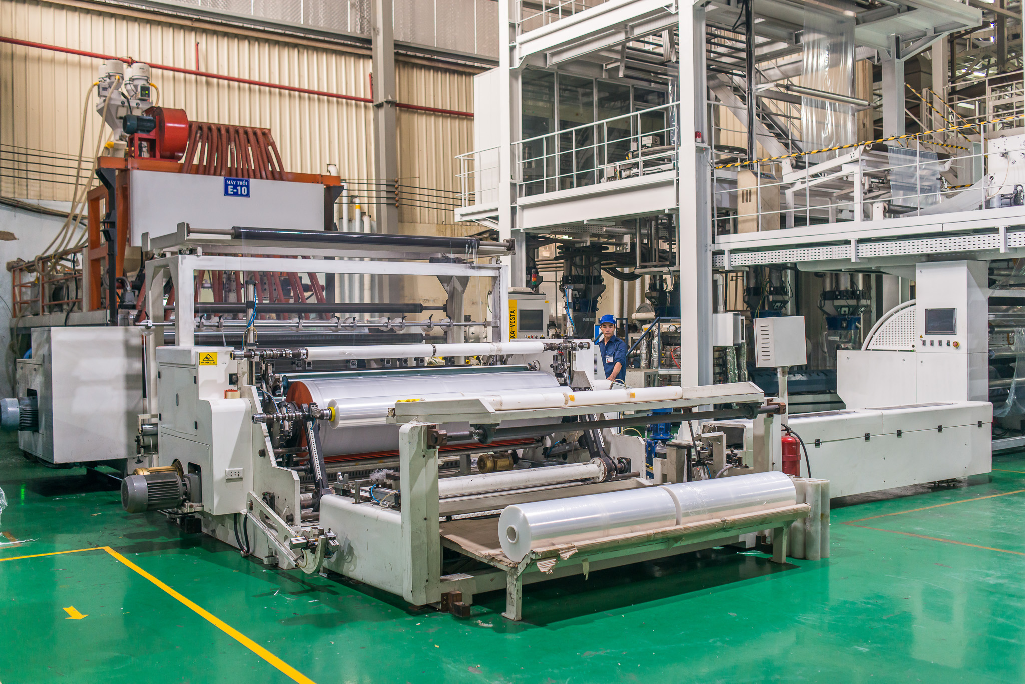 Nhà máy sản xuất màng