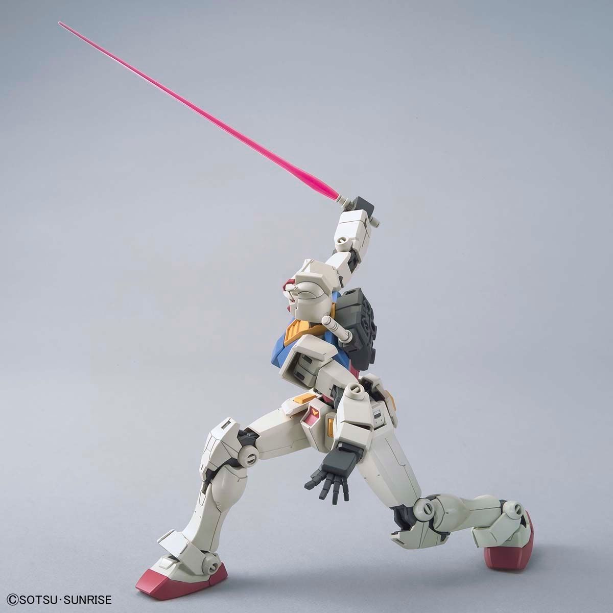 Mô Hình Lắp Ráp Bandai HG 1/144 RX-78-2 GUNDAM[BEYOND GLOBAL]