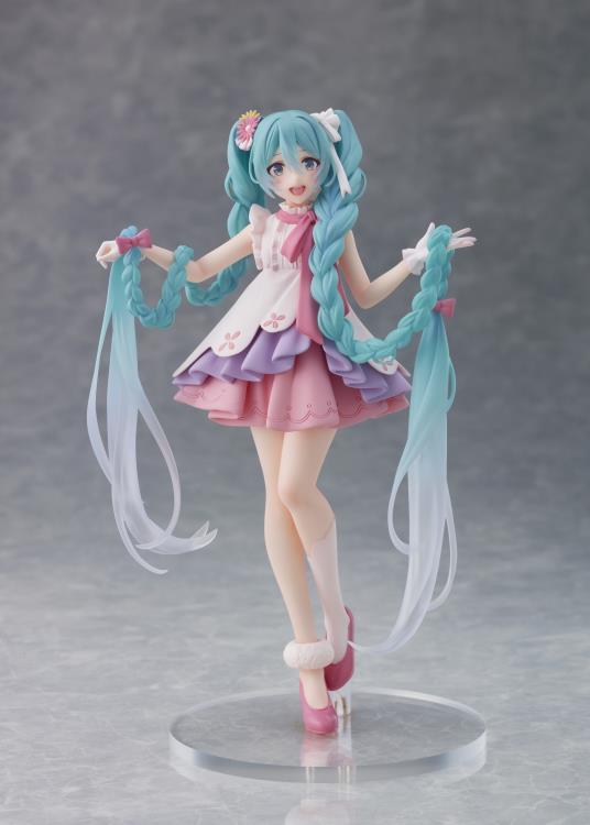 Mô Hình Vocaloid - Hatsune Miku Rapunzel Wonderland Figure Chính Hãng (Taito)