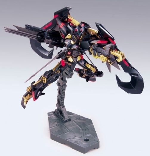 HG 1/144 GUNDAM ASTRAY GOLD FRAME AMATSUMINA