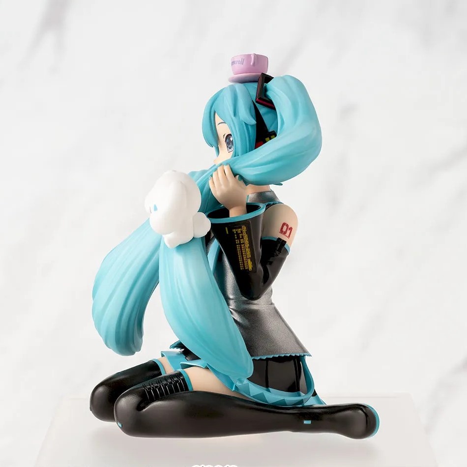 Hatsune Miku - Piapro Characters Premium Chokonose Cinnamoroll - Sega Fave Figure