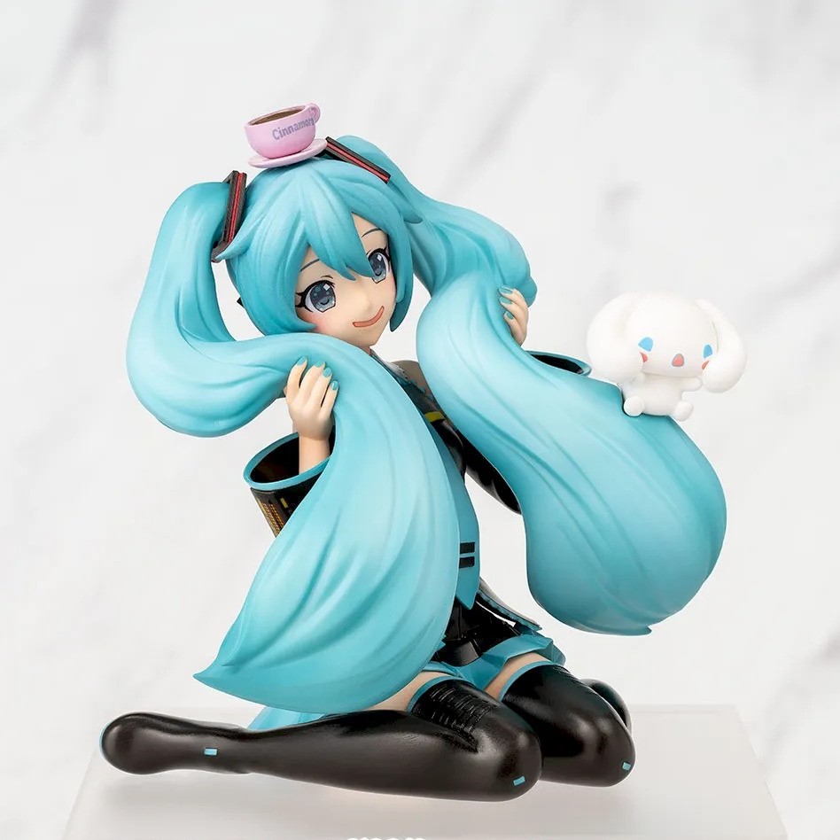 Hatsune Miku - Piapro Characters Premium Chokonose Cinnamoroll - Sega Fave Figure