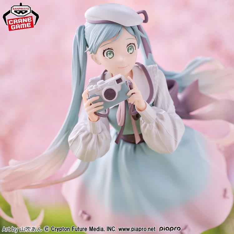 [Chính Hãng] Mô Hình Vocaloid Holiday Memories - Hatsune Miku - Camera (Banpresto)