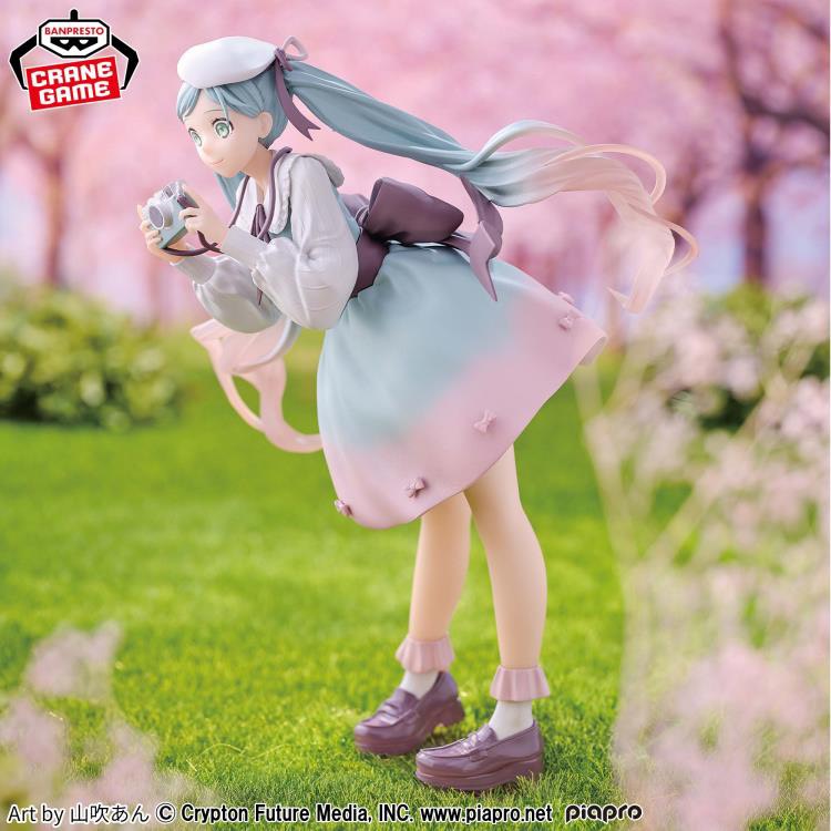 [Chính Hãng] Mô Hình Vocaloid Holiday Memories - Hatsune Miku - Camera (Banpresto)