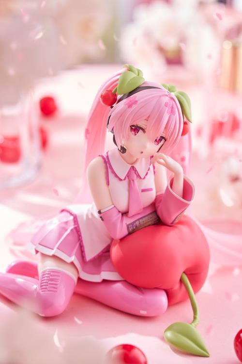 Mô Hình Hatsune Miku - Vocaloid Desktop Cute - Sakura Miku Cherry Cushion Ver. Figure (Taito)