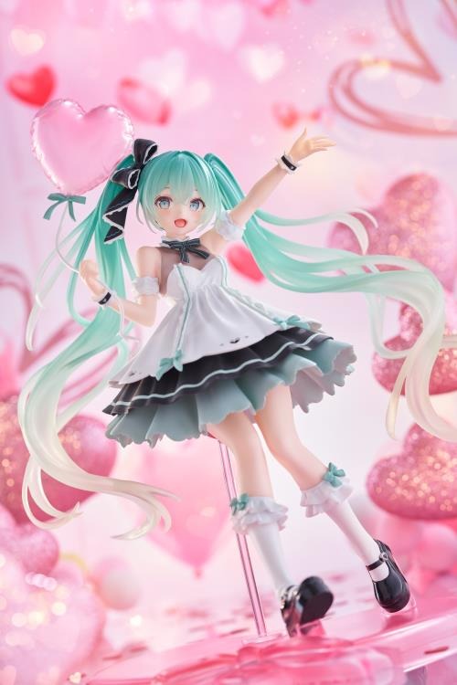 Mô Hình Hatsune Miku Birthday 2025 Party Ver., Piapro Characters, Artist MasterPiece+ AMP+ (Taito) Figure Chính Hãng