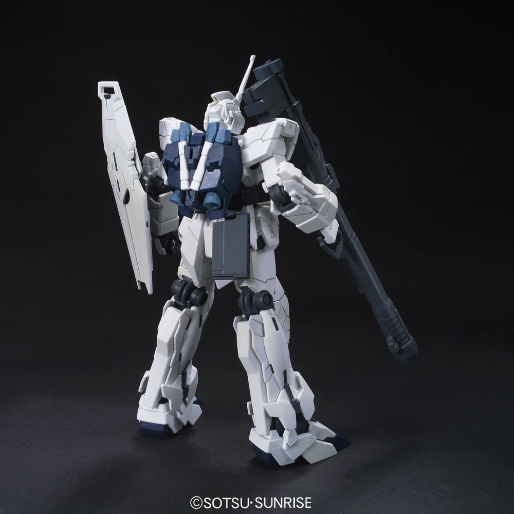 1/144 HGUC RX-0 UNICORN GUNDAM (UNICORN MODE)